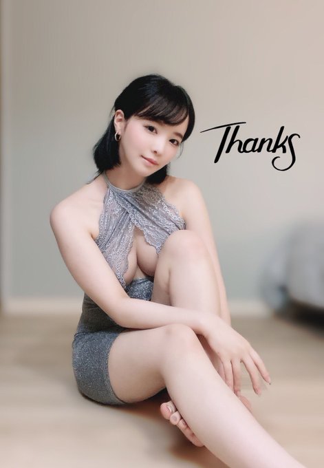 超火辣开胸洋装! G罩杯气质新人女优「三宫椿」庆推特2万追踪福利照洗版啦!