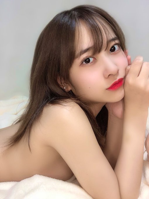 甜美与诱人的结合体! 前地下偶像「南乃空」推特大晒火辣遮点照!