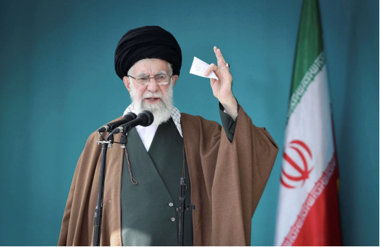 哈梅内伊称伊朗不想拥核 围绕伊朗核问题的紧张局势日益加剧