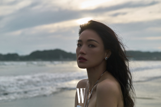 哇哦！是枝裕和执镜！舒淇联手张震拍摄新写真