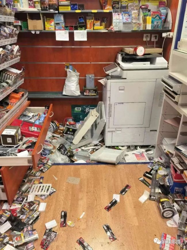 法国遭洗劫的商店（作者供图）