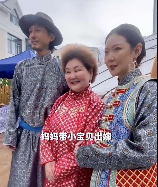 吉祥三宝小女儿诺尔曼大婚 妈妈满脸不舍送她出嫁