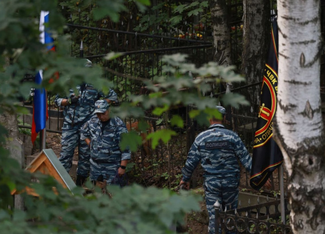 普里戈任葬礼在圣彼得堡举行，欧盟称“不确定他是否死亡”