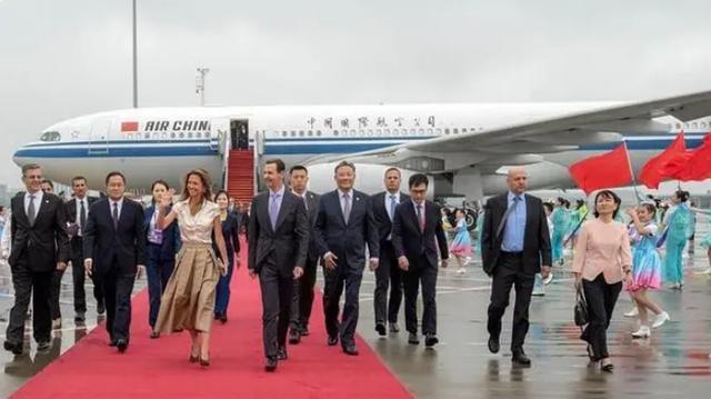 美国敢出手阻拦试试！中方派出专机接送迎叙利亚总统抵华