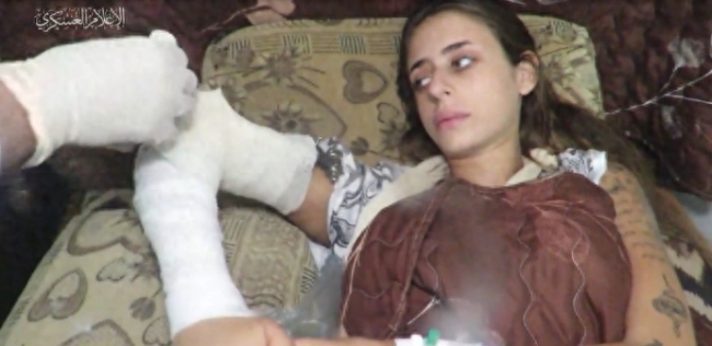 哈马斯首次公布人质视频，为21岁法以双重国籍女孩，其母亲“松了一口气”