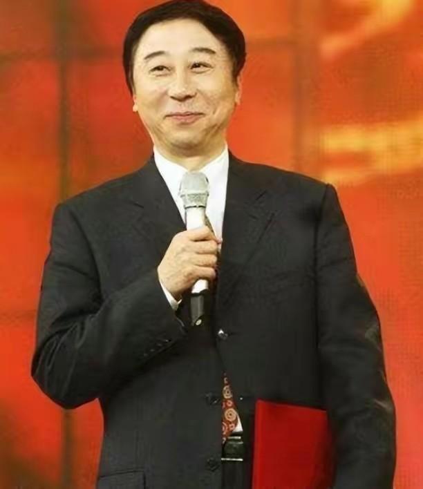 著名相声演员冯巩低调40年的老婆 没想到竟然是她