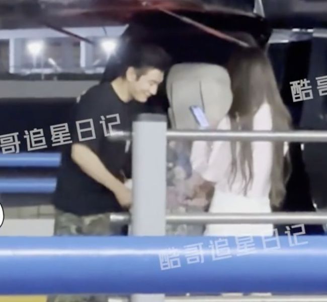 好事接近？黄晓明叶珂互动难掩甜蜜浪漫