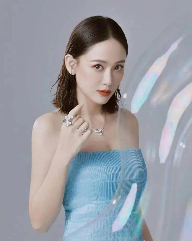 因尺度太过无人敢演 “过气”的她救场却捧成一姐