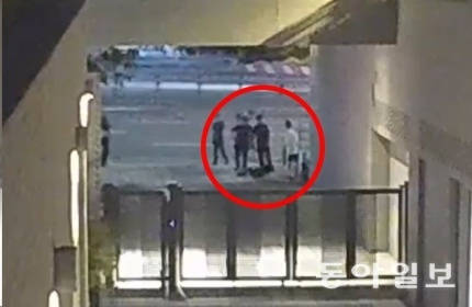 韩媒表示监控视频不是闵玧其 称与其酒驾动线不同