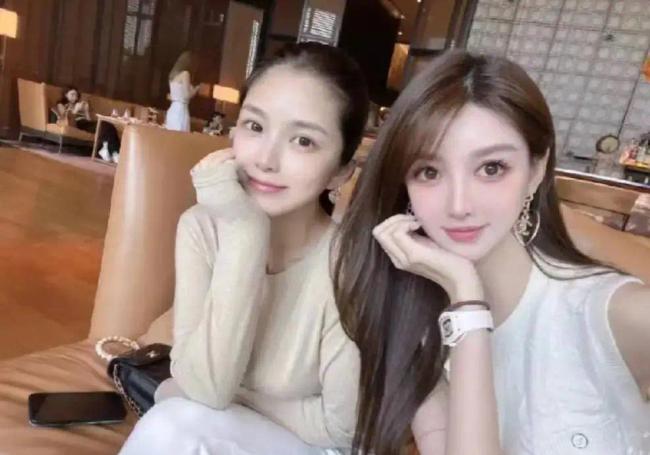 杜淳老婆否认报名媛班 与叶珂昔日合照曝光引热议