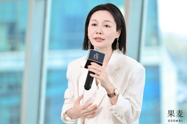 李筱懿新书《有钱花》帮助女性财商提升，祝你有钱花、有书读、有人爱