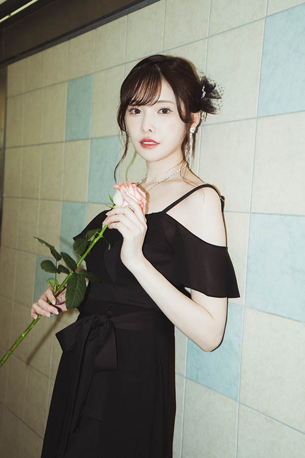 思考一夜，新ありな(新有菜)引退直播的完整内容以及我的感想。 …
