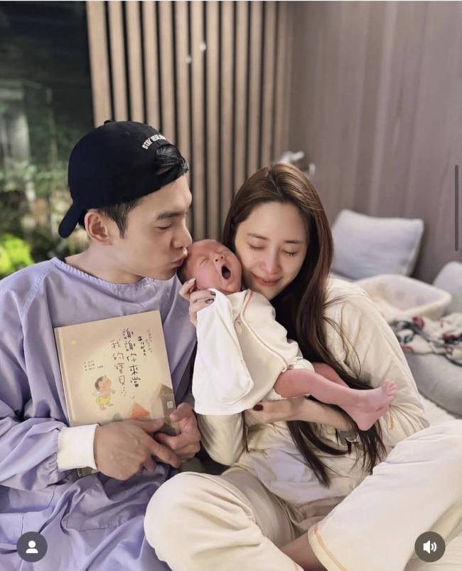 欧阳妮妮称想再生俩孩子 张书豪：不会马上准备