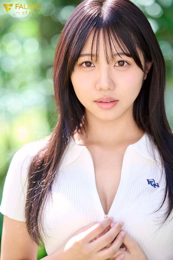震撼出道！F奶翘臀「太阳系美少女」参上　达人赞：成为一亿人的女主角