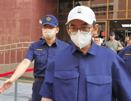 黄子佼性骚扰案再次开庭 或面临入监服刑
