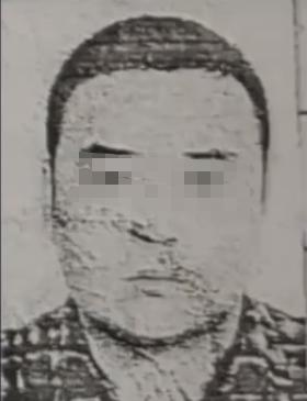 凶手被判15年一天大牢都没蹲过,死者母亲:“这是什么事啊”,庭审凶手面对好哥们为何动刀提问不吱声