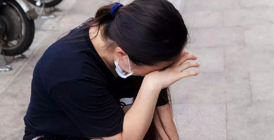 女子为买房假离婚 丈夫分走全部财产娶了闺蜜