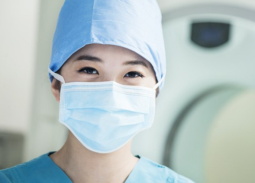 一线医护人员薪酬加倍 疫情结束后工资会降低吗?