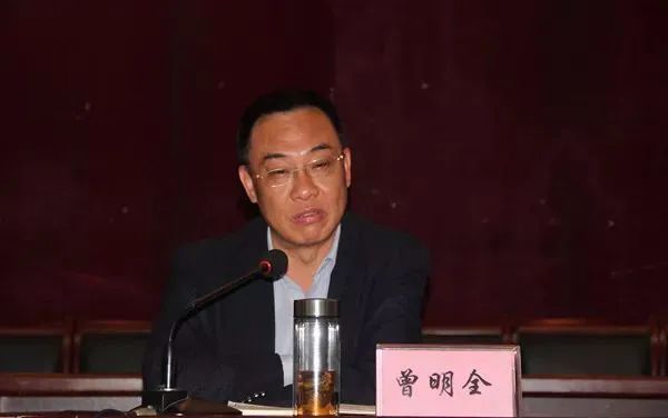 这起腐蚀大量公职人员的涉黑案细节曝光 86人被查处