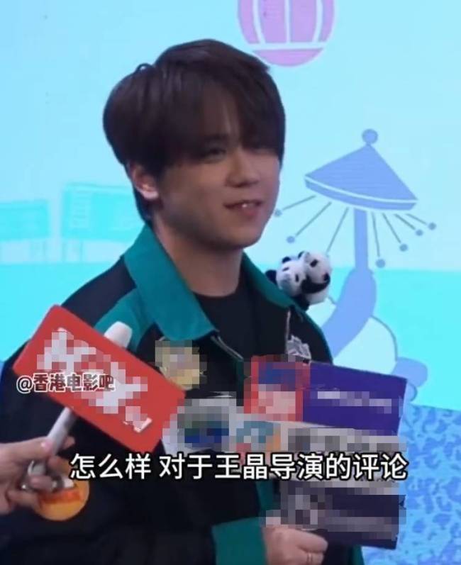 “香港顶流”姜涛回应被王晶怒怼！感谢批评指导