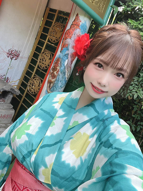 久违12年⋯那位童颜巨R的「初恋少女」竟然要复出了！