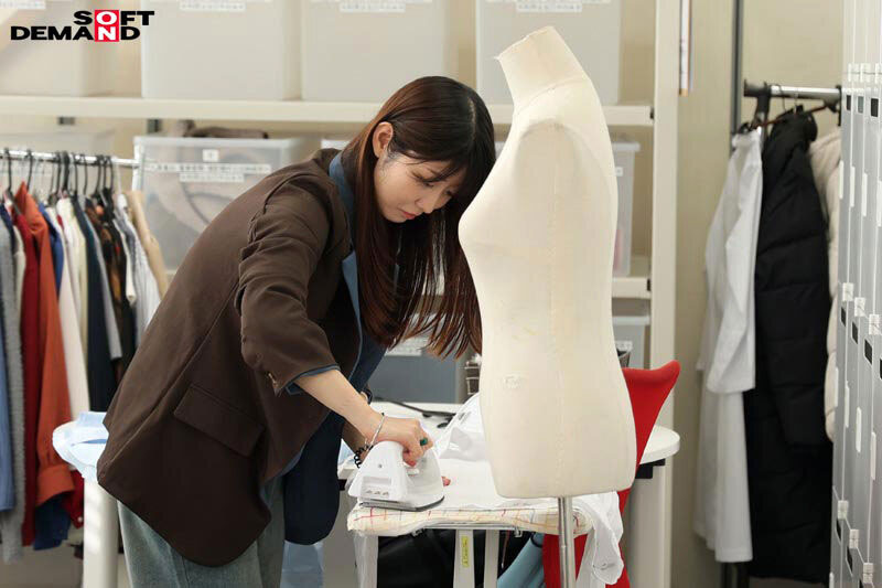 【速报】才刚解禁拍片、负责女演员演出服装的女子社员「佐竹夏帆」重大发表！