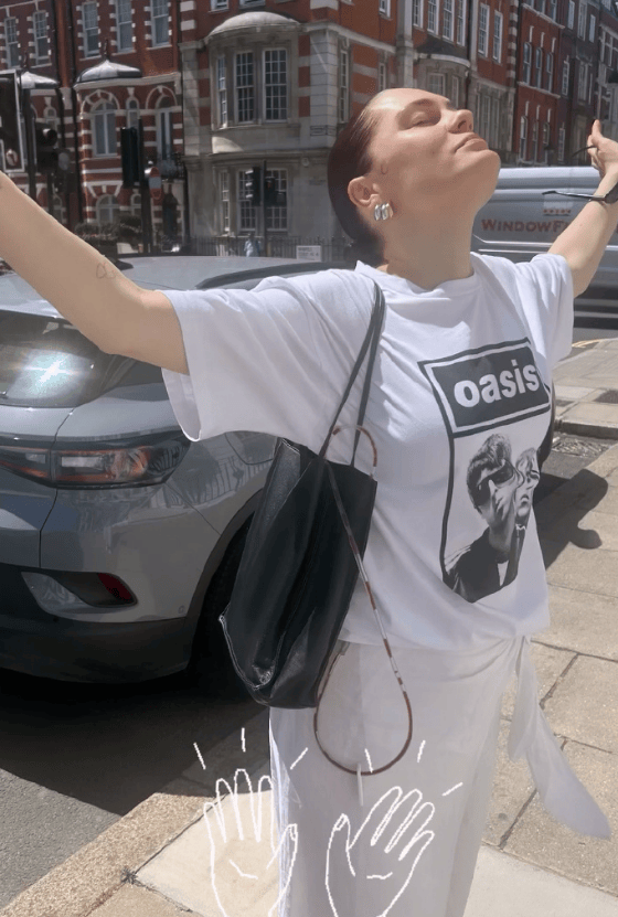 Jessie J透露乳腺癌手术后续：癌症没有扩散