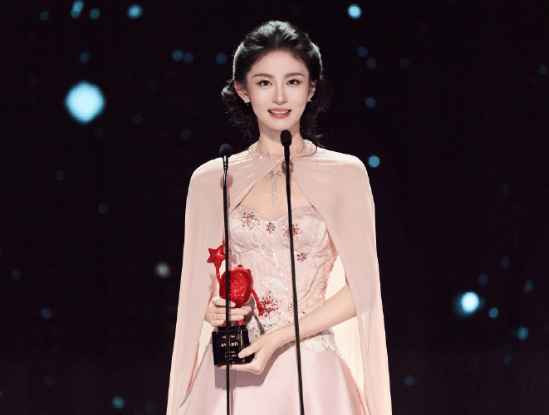 于正回应赵晴瘦成“纸片人”：她每天运动超六小时