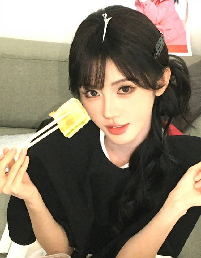 丝芭传媒转发律师声明两问鞠婧祎！称其玩文字游戏