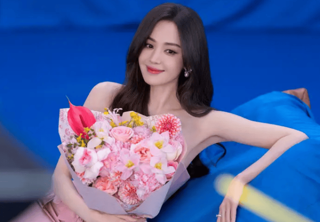 后援会辟谣娜扎张云龙感情现状传闻:假!